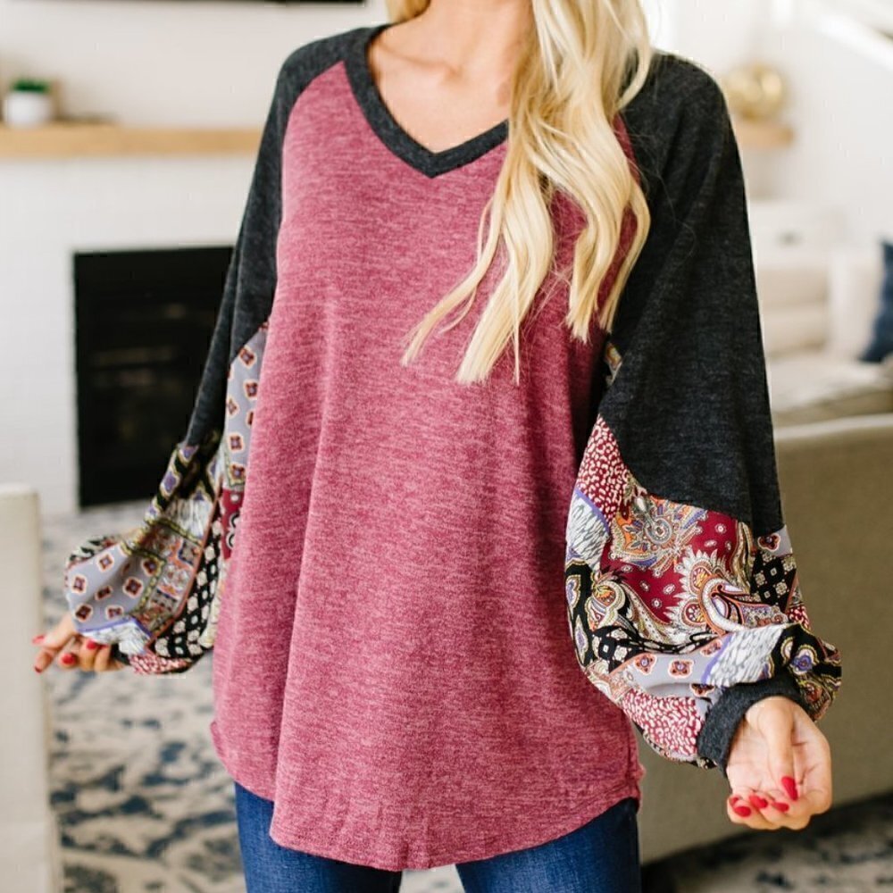 First Love Heathered Red w/ Gray Sleeves & Pattern - Picture 4 of 4